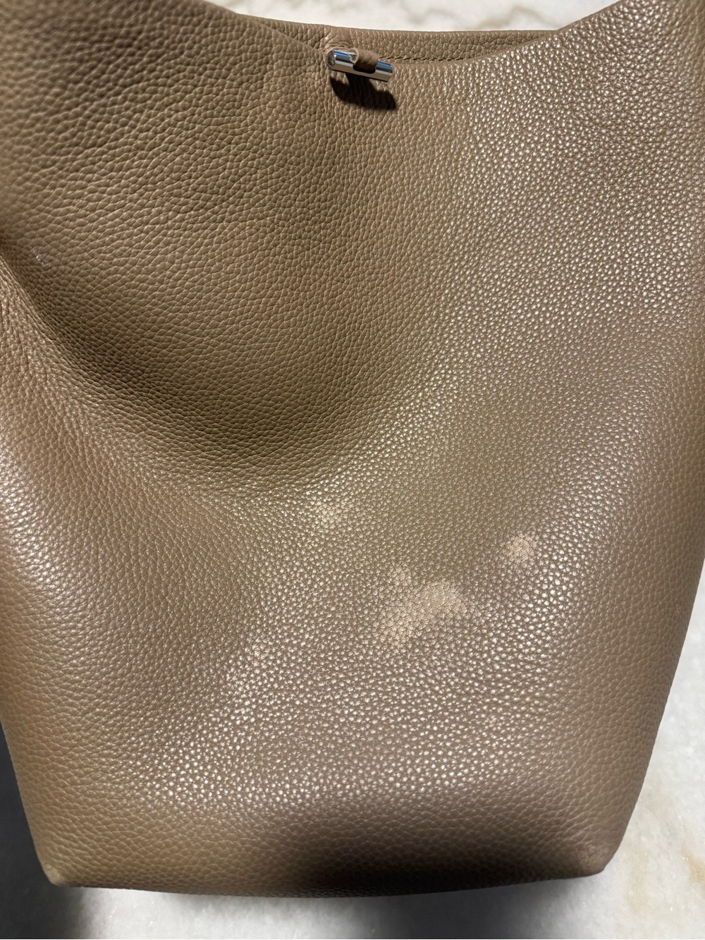 Quince Italian Leather Soft Bucket Shoulder Bag - Picture 7 of 7